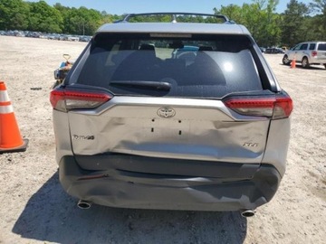 Toyota RAV4 V 2023 Toyota RAV4 Xle fwd 2.5 Benzyna 203KM, zdjęcie 3