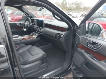 Lincoln Navigator III 2023 Lincoln Navigator Reserve 2023 3.5l 3.5 Benzyna 440KM, zdjęcie 9