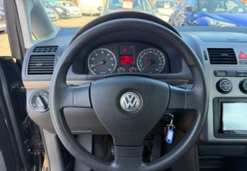 Volkswagen Touran I 1.6 102KM 2007 Volkswagen Touran Volkswagen Touran 1.6 Benzyna 102KM, zdjęcie 13