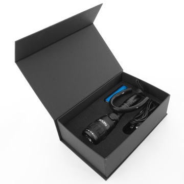 Аккумуляторный светодиодный фонарь SEAC R15 - 900 люмен