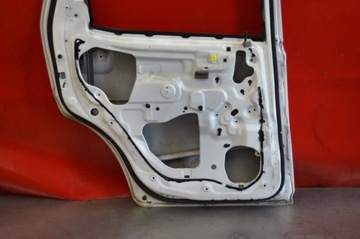 DVEŘE LEVÉ ZADNÍ SUBARU JE G3X 04R