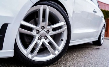 Audi A1 I Hatchback 3d 1.4 TFSI 185KM 2012 Audi A1 Sportback S-LINE 1.4 T 185ps Navi Ledy BiXenony Klimatronik Polsko, zdjęcie 23