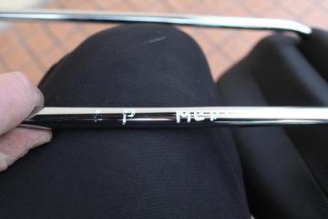 PODHLAVNÍK LEVÝ PŘEDNÍ MERCEDES W203