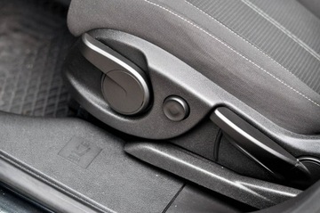 Opel Zafira C Tourer 1.4 Turbo ECOTEC 140KM 2011 Opel Zafira Tourer 1.4T 140KM Xenon 7-Osób, zdjęcie 11