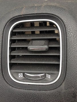 DODGE CHARGER 15 16 17 MŘÍŽKA VSTUP Z DESKY