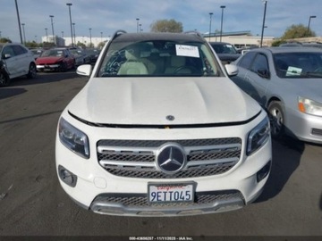 Mercedes GLB 2022 Mercedes-Benz GLB 250, 2022r., 2.0L 2.0 Benzyna 221KM, zdjęcie 6