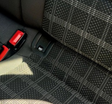 Audi A4 B8 Limousine 2.0 TFSI 180KM 2010 Audi A4 Limousine 2.0T 180KM Sedan cliamtronic Bixenon LED Grzane fotele, zdjęcie 37