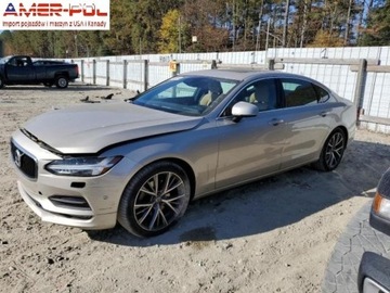 Volvo S90 II 2018 Volvo S90 2018 Volvo S90 T5 AWD Momentum 2.0 Benzyna 245KM