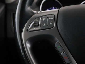 Hyundai ix35 SUV Facelifting 1.7 CRDi 115KM 2015 Hyundai ix35 klima auto grzane fotele czujniki, zdjęcie 28