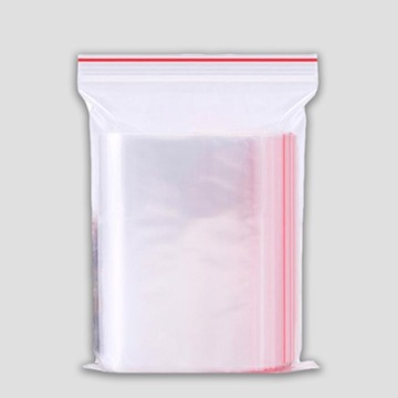 100 штук закрывающихся пакетов размером 6х8 см. Пакеты полиэтиленовые на молнии, прозрачные.