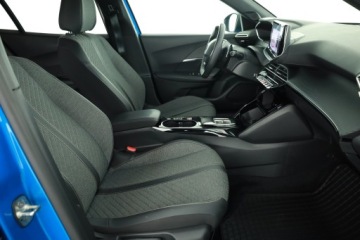 Peugeot 2008 II SUV 1.2 PureTech 130KM 2023 Peugeot 2008 1.2 PureTech, Salon Polska, zdjęcie 6