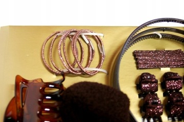 Parsa Beauty zestaw 37 akcesoriów do włosów brokat