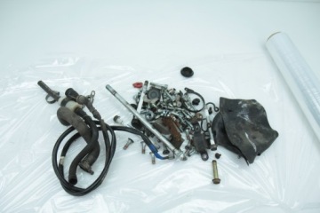 HONDA CBR 125 JC34 04-07 БОЛТЫ ВИНТЫ