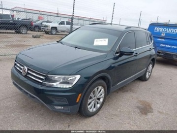 Volkswagen Tiguan II 2018 Volkswagen Tiguan 2018 VOLKSWAGEN TIGUAN 2.0T SE2.0T SEL 2.0 Benzyna 184KM, zdjęcie 2