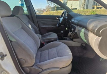 Volkswagen Passat B5 Kombi 1.9 TDI 130KM 2003 Volkswagen Passat Volkswagen Passat 1.9 TDI Comfortline 1.9 Diesel 130KM, zdjęcie 13