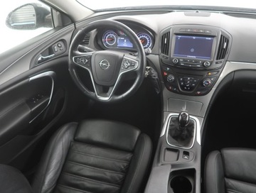 Opel Insignia I Country Tourer 1.6 CDTI Ecotec 136KM 2015 Opel Insignia 1.6 CDTI, Navi, Klima, Klimatronic, zdjęcie 6