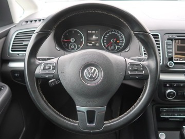 Volkswagen Sharan II Van 2.0 TDI CR BMT 177KM 2015 VW Sharan 2.0 TDI, 174 KM, DSG, 7 miejsc, Navi, zdjęcie 19