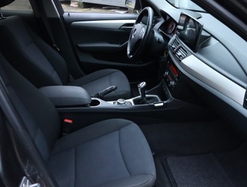 BMW X1 E84 Crossover sDrive18d 143KM 2012 BMW X1 sDrive18d, Navi, Klima, Klimatronic, zdjęcie 8