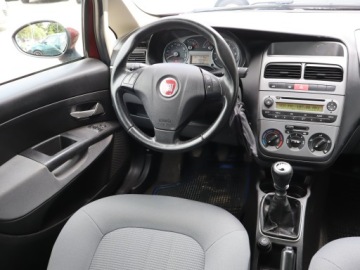 Fiat Linea Sedan 1.4 77KM 2011 Fiat Linea 1.4, Salon Polska, Klima, zdjęcie 6