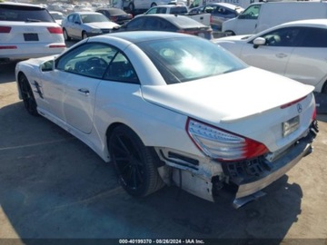 Mercedes SL R231 2014 Mercedes-Benz SL 550 2014 4.6l 4.6 Benzyna 429KM, zdjęcie 2