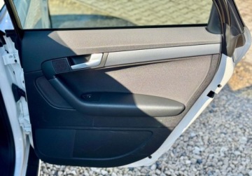 Audi A3 8P Hatchback 3d 1.6 TDI 105KM 2011 Audi A3 Sportback 1.6 TDI 105KM led climatronic 5 drzwi nowe sprzeglo 1.6, zdjęcie 16