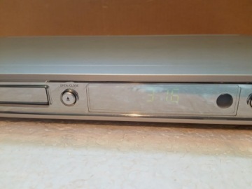 МАГНАВОКС MDV439