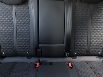 Peugeot 3008 II Crossover Facelifting  1.2 PureTech 130KM 2021 Peugeot 3008 1.2 PureTech, Salon Polska, zdjęcie 9