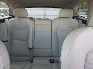 Volvo XC60 II 2022 Volvo XC 60 T8 Recharge Inscription 2022 2.0l 2.0 Hybryda 400KM, zdjęcie 10