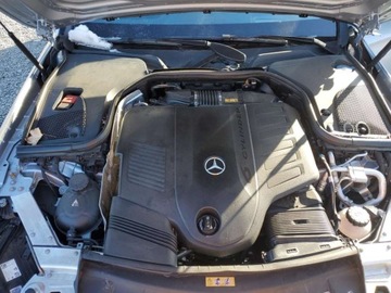 Mercedes Klasa E W213 2022 Mercedes-Benz Klasa E 450 4M All-Terrain 2022 3.0l 3.0 Benzyna 362KM, zdjęcie 6