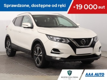Nissan Qashqai II Crossover Facelifting 1.3DIG-T 140KM 2019 Nissan Qashqai 1.3 DIG-T, Salon Polska