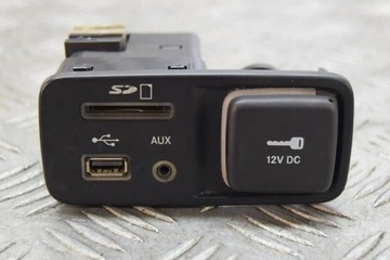 PANEL AUX SD 12V USB JEEP CHEROKEE KL 68146071AC