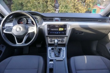 Volkswagen Passat B8 Limousine Facelifting 1.5 TSI EVO 150KM 2020 Volkswagen Passat Bezwypadek Tempomat Czujniki park. DSG Klima. 2stref, zdjęcie 11