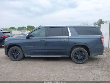 Chevrolet Suburban GMT900 2021 Chevrolet Suburban Premier 2021 5.3l 5.3 Benzyna 355KM, zdjęcie 2