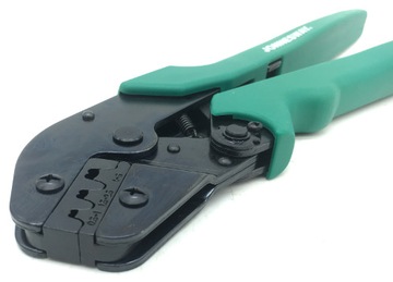 ПРЕСС-ОБЖИМНАЯ МАШИНА ДЛЯ РАЗЪЕМОВ 0,5 - 6 мм