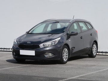 Kia Ceed II Kombi Facelifting 1.4 CRDi 90KM 2015 Kia Ceed 1.4 CRDi, Salon Polska, Klima, zdjęcie 1