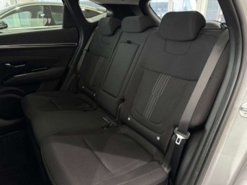 Hyundai Tucson IV SUV 1.6 T-GDI 48V 150KM 2023 Hyundai Tucson Smart Kamera cofana CarPlayAndroid Auto Podgrzewane fote, zdjęcie 11