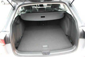 Volkswagen Golf VIII Variant 2.0 TDI 115KM 2020 Volkswagen Golf LIFE Asystent Salon PL, zdjęcie 13