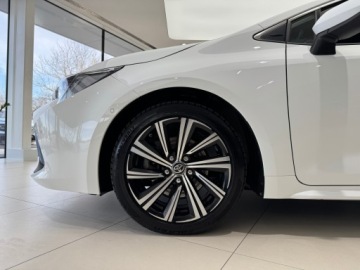 Toyota Corolla XII TS Kombi Facelifting 2.0 Hybrid Dynamic Force 196KM 2022 Toyota Corolla Comfort + Tech + Style / Kamera cof, zdjęcie 16