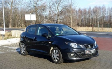 Seat Ibiza IV Hatchback 5d 1.4 MPI 85KM 2011 Seat Ibiza 1.4 86KM Salon PL Klima Dotykowy tablet Kamera cofania Nawigacja