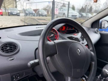 Renault Twingo II Hatchback 3d 1.2 16v 75KM 2010 Renault twingo Dowóz pod dom cała PL Zamień swoje auto lub zostaw w, zdjęcie 14