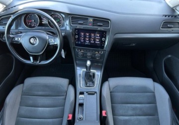 Volkswagen Golf VII Variant Facelifting 1.6 TDI-CR DPF BMT 115KM 2018 Volkswagen Golf Variant Comfortline Pakiety, ACC, ergoActive z masazem, G, zdjęcie 3