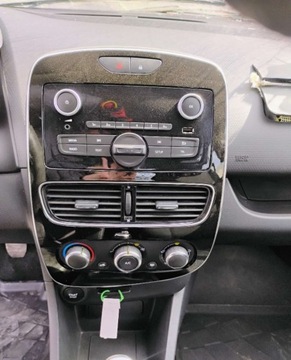 Renault Clio IV Hatchback 5d Facelifting 1.5 Energy dCi 75KM 2019 Renault Clio 2019r, 1.5 DCI. VAN, Uszkodzony przod. Faktura VAT 23 brutto., zdjęcie 11