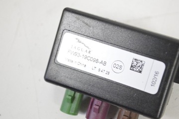 JAGUAR F-PACE X761 2017 RHD ANTÉNA ZESILOVAČ