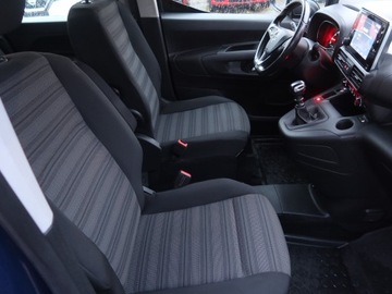 Opel Combo E Kombivan 1.2 Turbo 110KM 2019 Opel Combo 1.2 Turbo, Salon Polska, Serwis ASO, zdjęcie 8