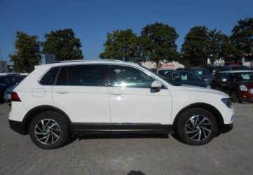 Volkswagen Tiguan II SUV 2.0 TDI 150KM 2017 Volkswagen Tiguan Volkswagen Tiguan II 2.0 TDI 150 KM DSG 2.0 Diesel 150KM, zdjęcie 3