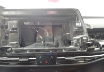 Volkswagen Golf VIII Hatchback 1.0 eTSI mHEV 110KM 2023 Volkswagen Golf Okazja Hybryda 110KM, zdjęcie 31