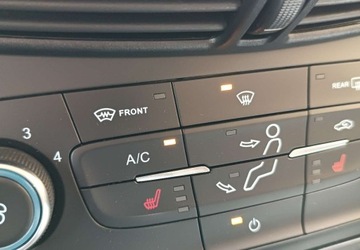 Ford Kuga II SUV Facelifting 1.5 EcoBoost 120KM 2017 Ford Kuga Przebieg 51.000 km - silnik 1,5 - 120 KM 1.5 Benzyna 120KM, zdjęcie 32