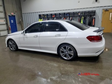 Mercedes Klasa E W212 2015 Mercedes-Benz Klasa E 2015 r., 3,5L 350 4MATIC 3.5 Benzyna 302KM, zdjęcie 2