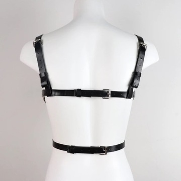 Аксессуар для нижнего белья Harness Choker с кожаными ремешками.