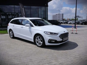 Ford Mondeo V Kombi Facelifting 2.0 EcoBlue 190KM 2019 Ford Mondeo Ford Mondeo 2.0 Diesel 190KM